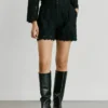 Shorts mit durchbrochenen Details Shorts mit durchbrochenen Details