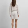 Shorts mit durchbrochenen Details