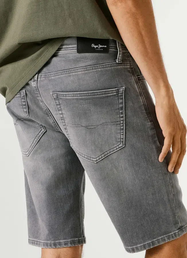 Slim-Fit-Denim-Bermudashorts Slim-Fit-Denim-Bermudashorts