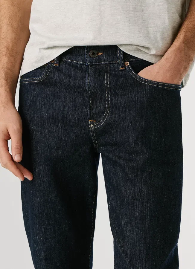 Slim-Fit-Jeans mit mittlerer Leibhöhe – Hatch Slim-Fit-Jeans mit mittlerer Leibhöhe – Hatch