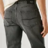 Slim-Fit-Jeans mit mittlerer Leibhöhe – Hatch Slim-Fit-Jeans mit mittlerer Leibhöhe – Hatch