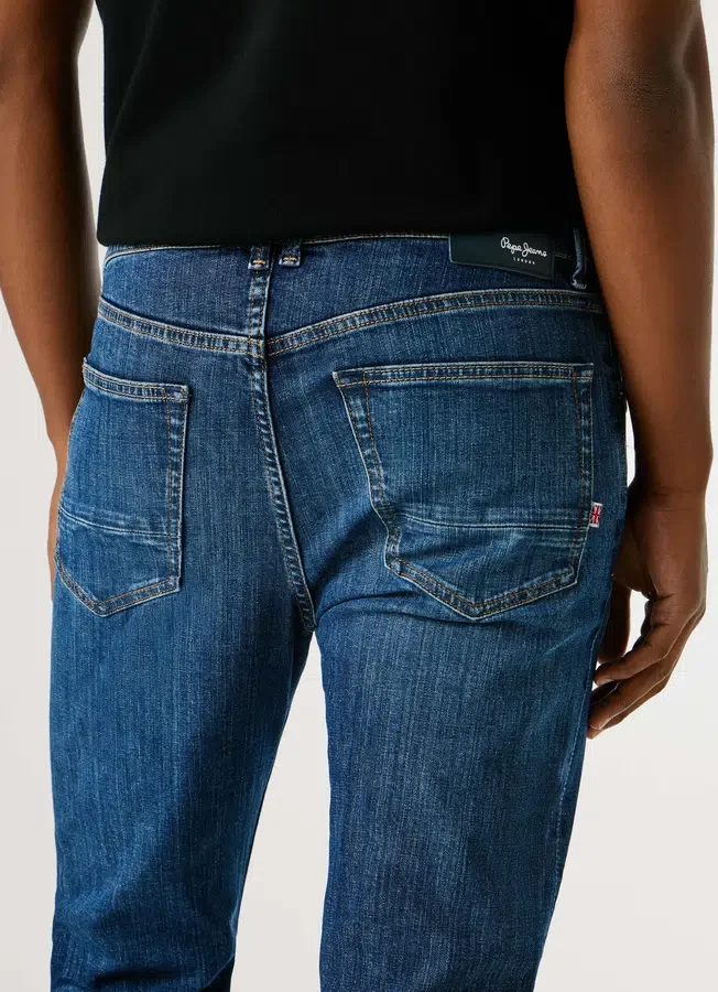 Slim-Fit-Jeans mit mittlerer Leibhöhe – Hatch Slim-Fit-Jeans mit mittlerer Leibhöhe – Hatch