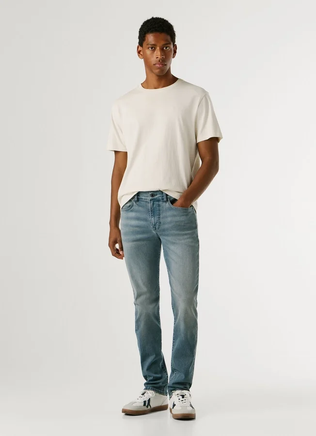 Slim-Fit-Jeans mit mittlerer Leibhöhe – Hatch Slim-Fit-Jeans mit mittlerer Leibhöhe – Hatch
