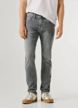 Slim-Fit-Jeans mit mittlerer Leibhöhe – Track