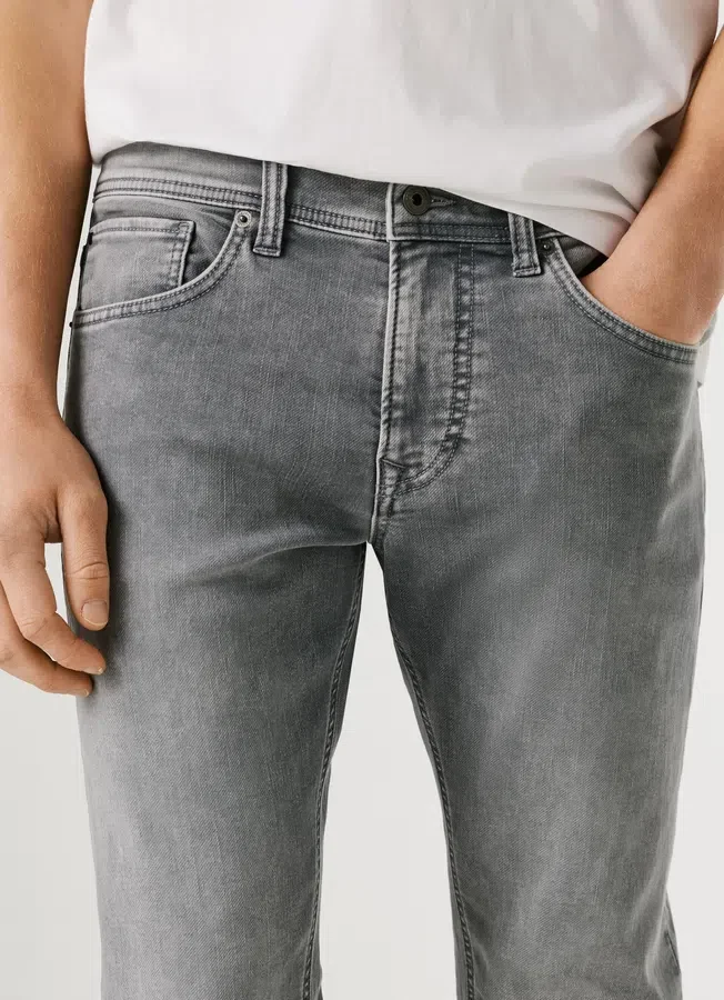 Slim-Fit-Jeans mit mittlerer Leibhöhe – Track Slim-Fit-Jeans mit mittlerer Leibhöhe – Track
