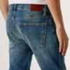 Slim-Fit-Jeans mit mittlerer Leibhöhe – Track Slim-Fit-Jeans mit mittlerer Leibhöhe – Track