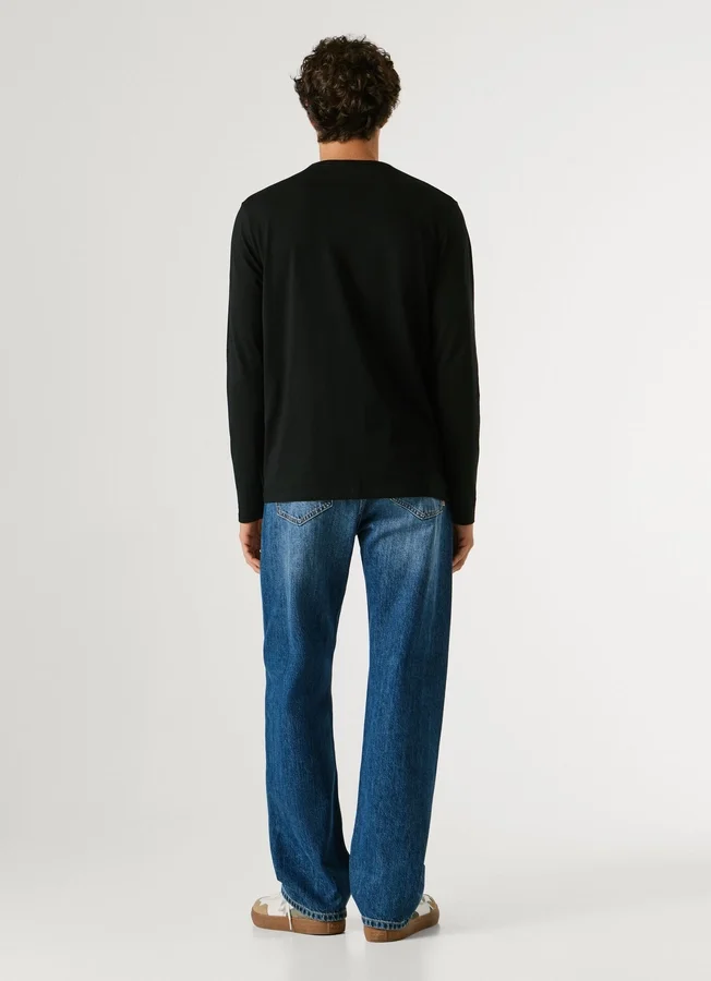 Slim-Fit-Langarm-T-Shirt Slim-Fit-Langarm-T-Shirt