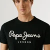Slim Fit T-Shirt mit Logo-Print Slim Fit T-Shirt mit Logo-Print