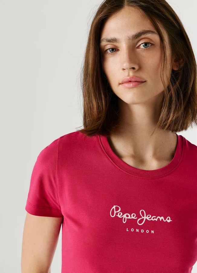 Slim Fit T-Shirt mit Logo-Print Slim Fit T-Shirt mit Logo-Print