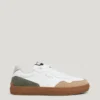 Sneaker aus Leder mit Details aus Wildleder Sneaker aus Leder mit Details aus Wildleder