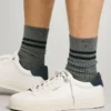 Sneaker aus Leder mit Details aus Wildleder Sneaker aus Leder mit Details aus Wildleder