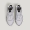 Sneaker aus Leder mit Details aus Wildleder