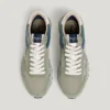 Sneaker aus Leder mit Details aus Wildleder