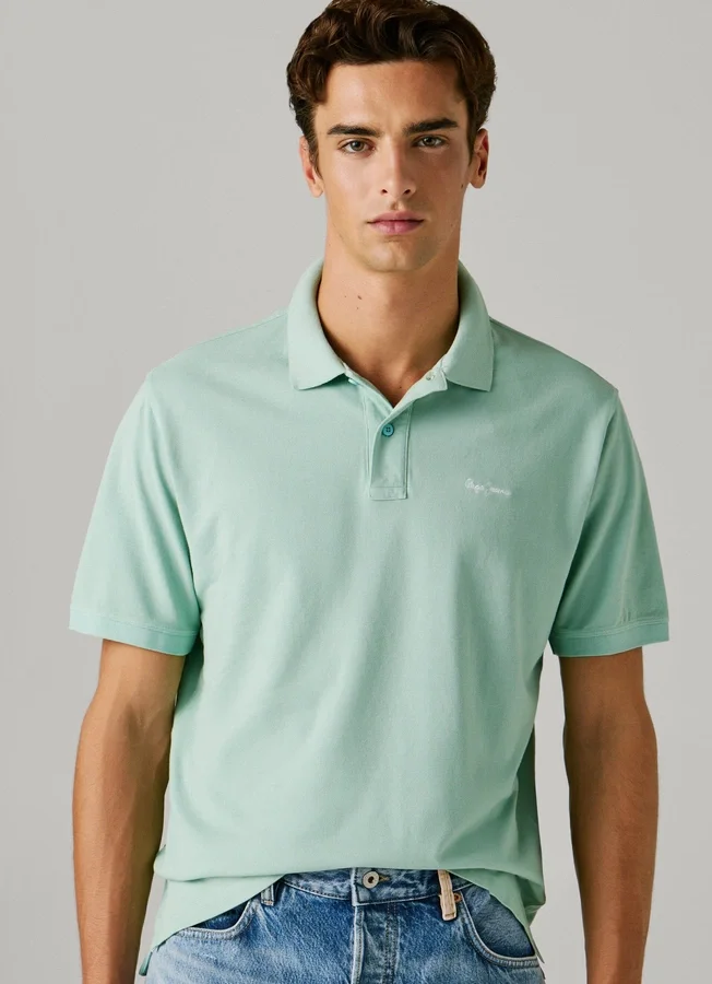 Stückgefärbtes Piqué-Poloshirt Stückgefärbtes Piqué-Poloshirt