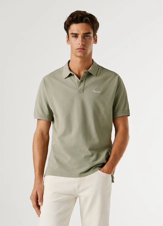 Stückgefärbtes Piqué-Poloshirt Stückgefärbtes Piqué-Poloshirt