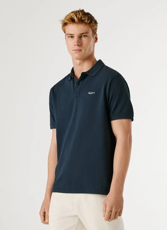 Stückgefärbtes Piqué-Poloshirt Stückgefärbtes Piqué-Poloshirt