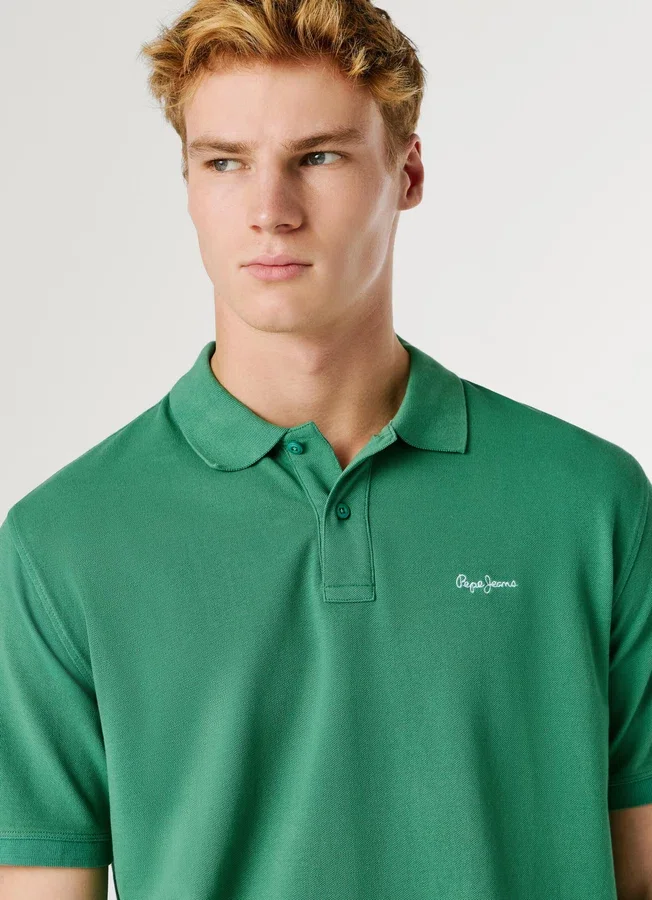 Stückgefärbtes Piqué-Poloshirt Stückgefärbtes Piqué-Poloshirt