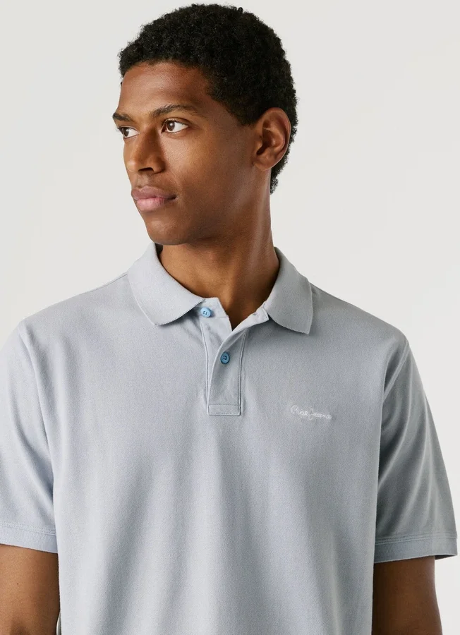 Stückgefärbtes Piqué-Poloshirt Stückgefärbtes Piqué-Poloshirt