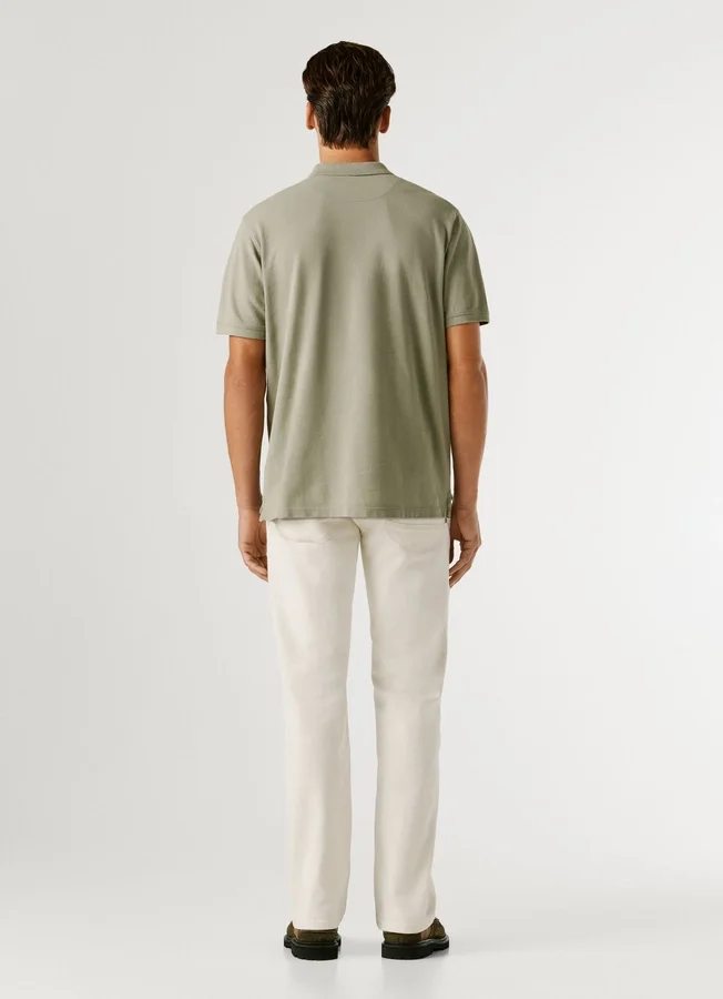 Stückgefärbtes Piqué-Poloshirt Stückgefärbtes Piqué-Poloshirt