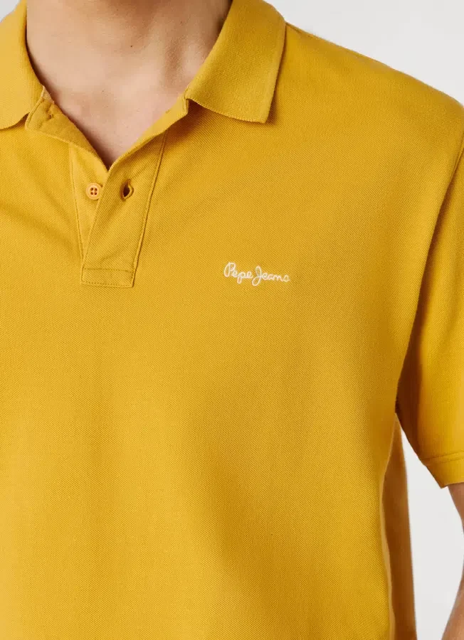 Stückgefärbtes Piqué-Poloshirt Stückgefärbtes Piqué-Poloshirt