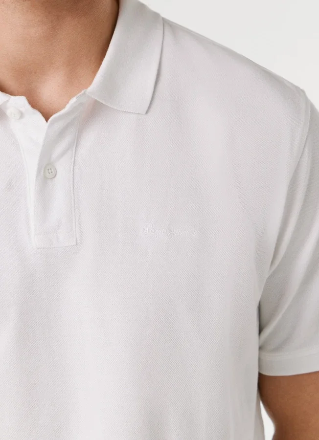 Stückgefärbtes Piqué-Poloshirt Stückgefärbtes Piqué-Poloshirt