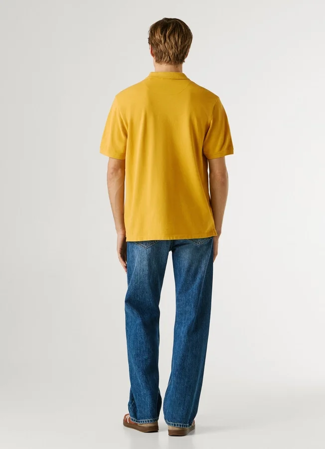 Stückgefärbtes Piqué-Poloshirt Stückgefärbtes Piqué-Poloshirt