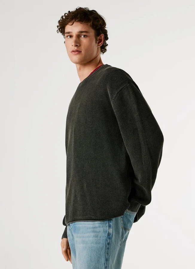 Strickpullover mit Rundhalsausschnitt Strickpullover mit Rundhalsausschnitt