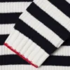 Strickpullover mit V-Ausschnitt Strickpullover mit V-Ausschnitt