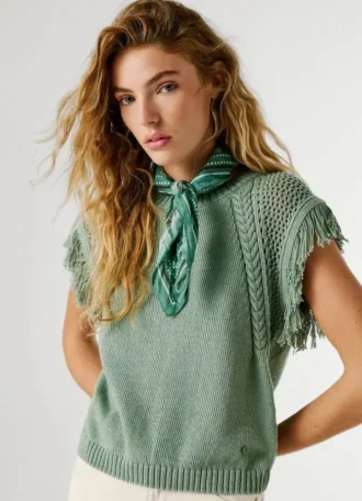 Strickweste mit Rundhalsausschnitt
