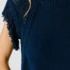 Strickweste mit Rundhalsausschnitt Strickweste mit Rundhalsausschnitt