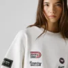 Sweatshirt mit Rundhalsausschnitt und lockerer Passform Sweatshirt mit Rundhalsausschnitt und lockerer Passform
