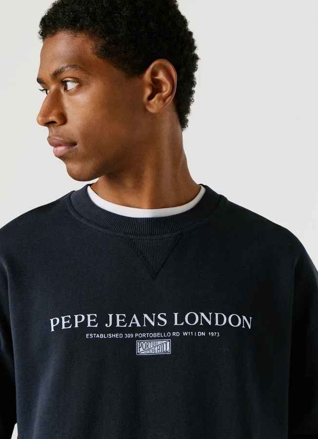 Sweatshirt mit Rundhalsausschnitt und Logo Sweatshirt mit Rundhalsausschnitt und Logo