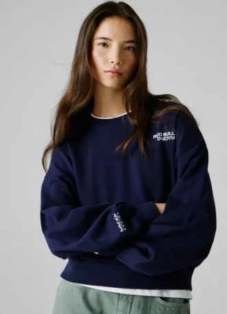 Sweatshirt mit Rundhalsausschnitt und normaler Passform