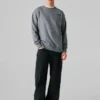Sweatshirt mit Rundhalsausschnitt und normaler Passform