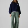 Sweatshirt mit Rundhalsausschnitt und normaler Passform Sweatshirt mit Rundhalsausschnitt und normaler Passform