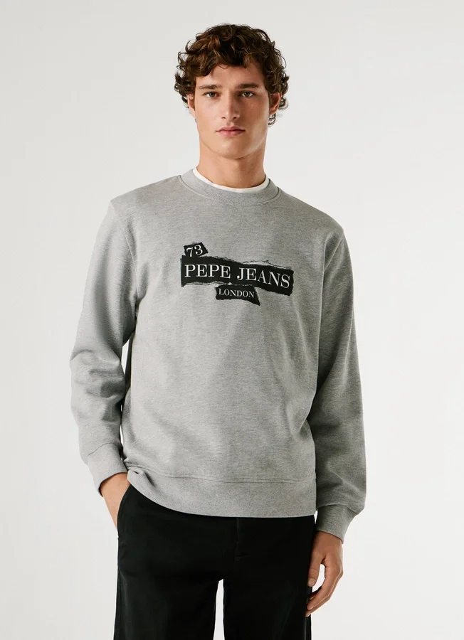 Sweatshirt mit Rundhalsausschnitt und normaler Passform Sweatshirt mit Rundhalsausschnitt und normaler Passform