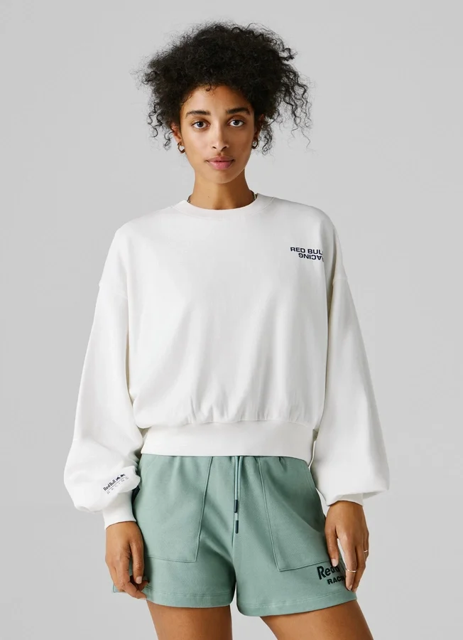 Sweatshirt mit Rundhalsausschnitt und normaler Passform Sweatshirt mit Rundhalsausschnitt und normaler Passform