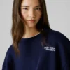 Sweatshirt mit Rundhalsausschnitt und normaler Passform Sweatshirt mit Rundhalsausschnitt und normaler Passform