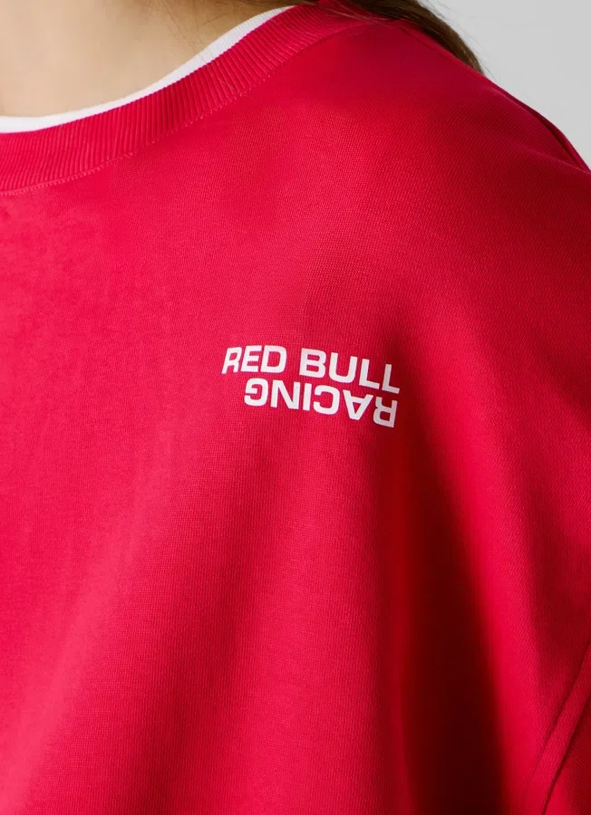 Sweatshirt mit Rundhalsausschnitt und normaler Passform Sweatshirt mit Rundhalsausschnitt und normaler Passform