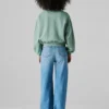 Sweatshirt mit Rundhalsausschnitt und normaler Passform Sweatshirt mit Rundhalsausschnitt und normaler Passform