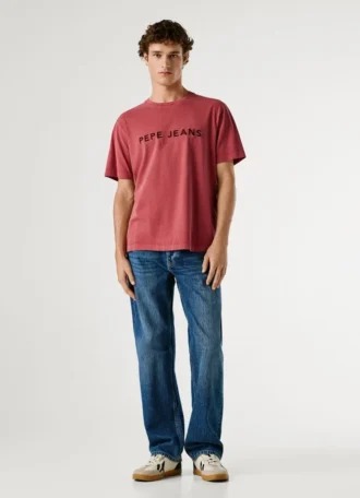 T-Shirt in Regular Fit mit gesticktem Logo