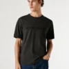 T-Shirt in Regular Fit mit gesticktem Logo T-Shirt in Regular Fit mit gesticktem Logo