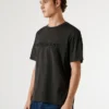 T-Shirt in Regular Fit mit gesticktem Logo T-Shirt in Regular Fit mit gesticktem Logo
