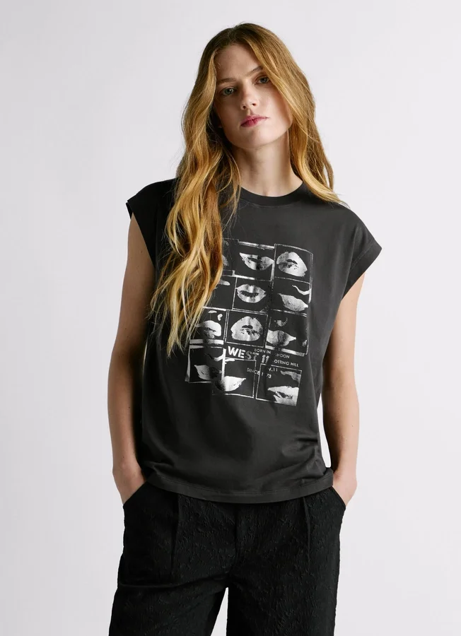 T-Shirt mit Aufdruck T-Shirt mit Aufdruck