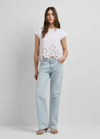 T-Shirt mit durchbrochenen Blumen