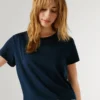 T-Shirt mit gesticktem Logo T-Shirt mit gesticktem Logo