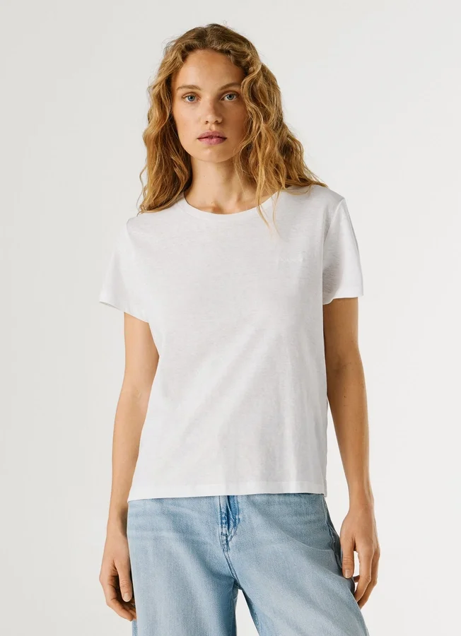 T-Shirt mit gesticktem Logo T-Shirt mit gesticktem Logo