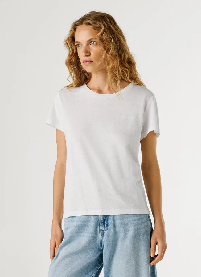 T-Shirt mit gesticktem Logo T-Shirt mit gesticktem Logo
