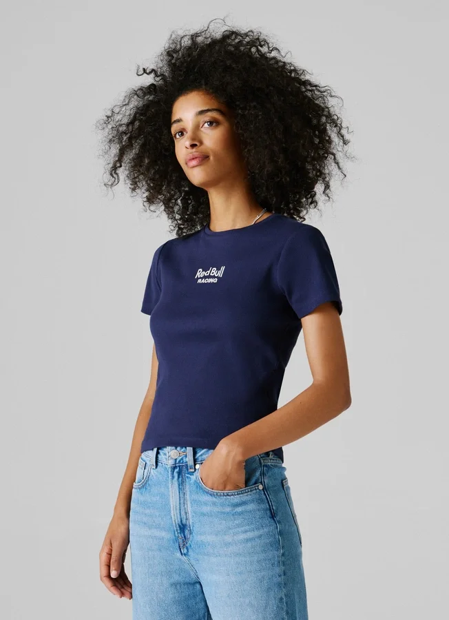 T-Shirt mit gesticktem Logo und Rippbündchen T-Shirt mit gesticktem Logo und Rippbündchen