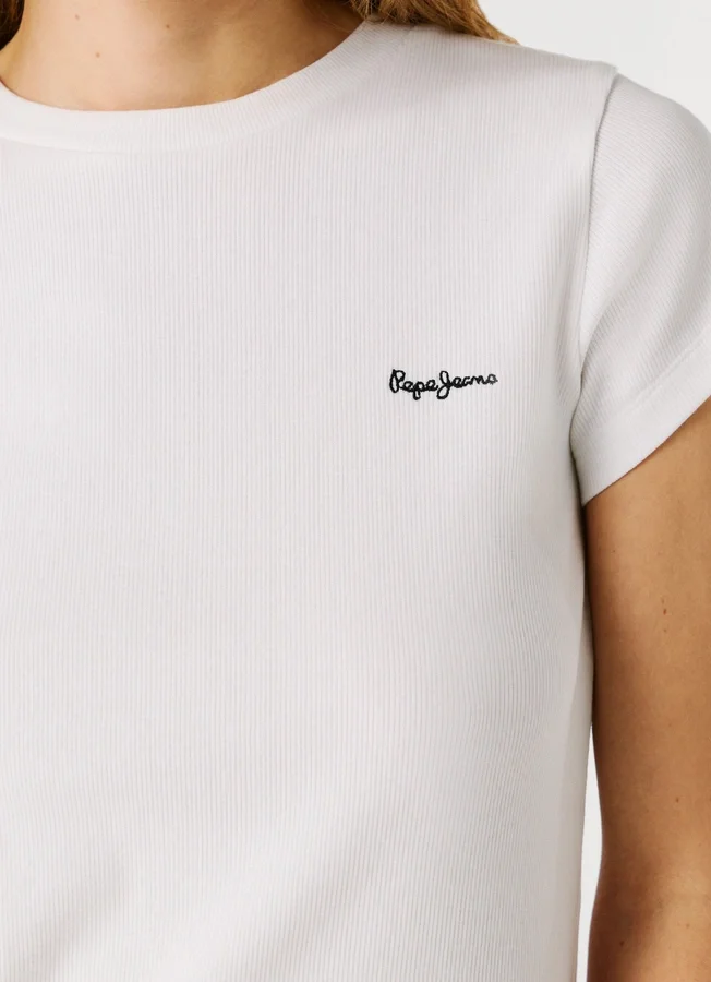 T-Shirt mit gesticktem Logo und Rippstrick T-Shirt mit gesticktem Logo und Rippstrick